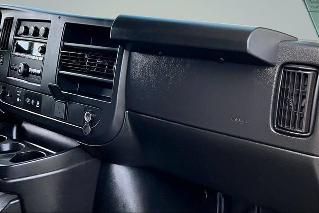 2023 GMC Savana Cargo 2500 Work Van