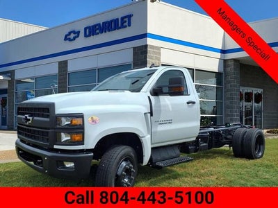 2025 Chevrolet Silverado 4500 HD Work Truck