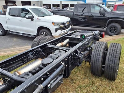 2025 Chevrolet Silverado 4500 HD Work Truck