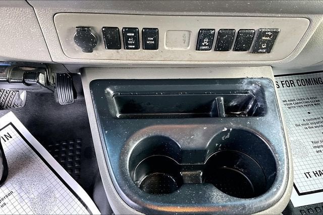 2021 Nissan NV Cargo SV