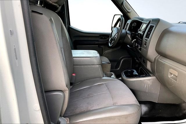 2021 Nissan NV Cargo SV