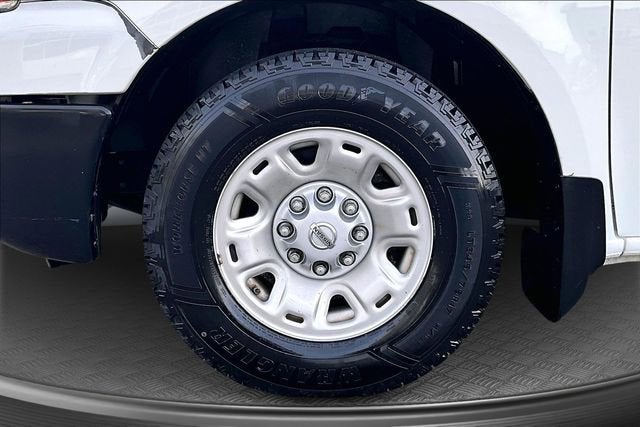 2021 Nissan NV Cargo SV