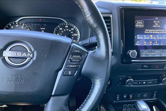 2023 Nissan Frontier SV