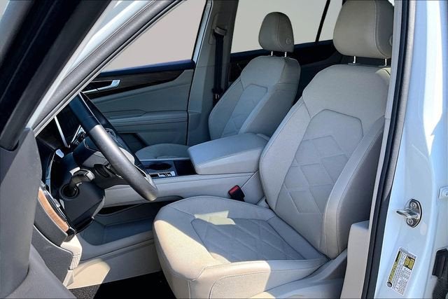 2024 Volkswagen Atlas 2.0T SE