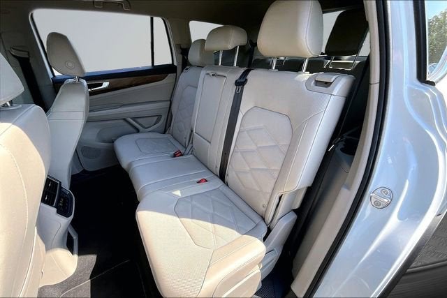 2024 Volkswagen Atlas 2.0T SE
