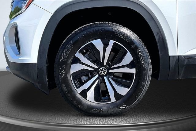 2024 Volkswagen Atlas 2.0T SE