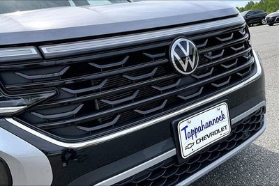 2024 Volkswagen Atlas Cross Sport 2.0T SE w/Technology