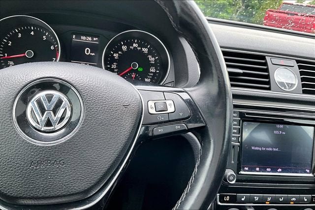 2016 Volkswagen Passat 1.8T SE