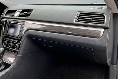 2016 Volkswagen Passat 1.8T SE