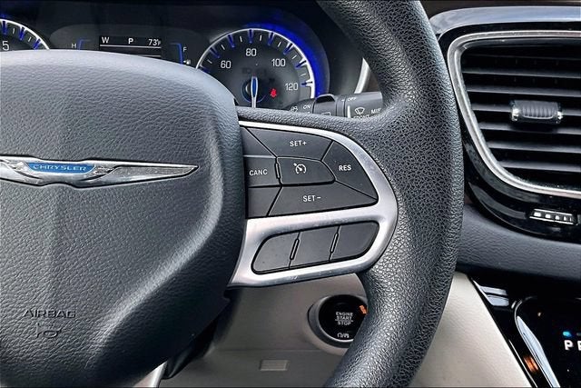 2020 Chrysler Voyager L