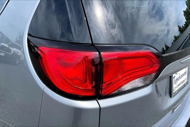 2020 Chrysler Voyager L