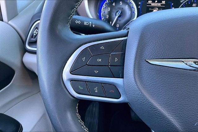 2024 Chrysler Voyager LX