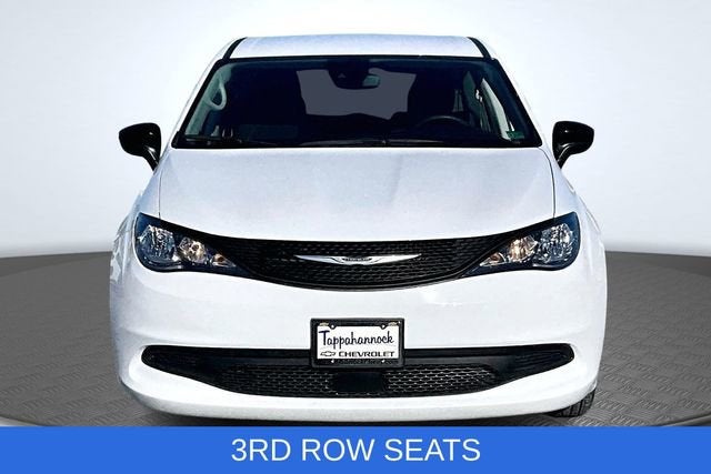 2024 Chrysler Voyager LX