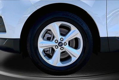 2021 Ford Edge SE