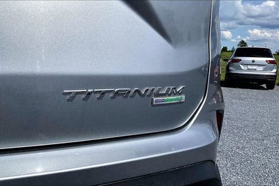 2020 Ford Edge Titanium