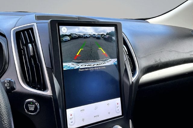 2022 Ford Edge SE