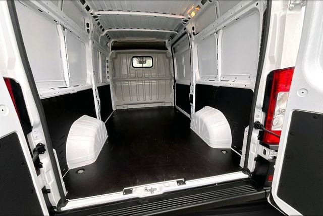 2024 RAM ProMaster Cargo Van Tradesman