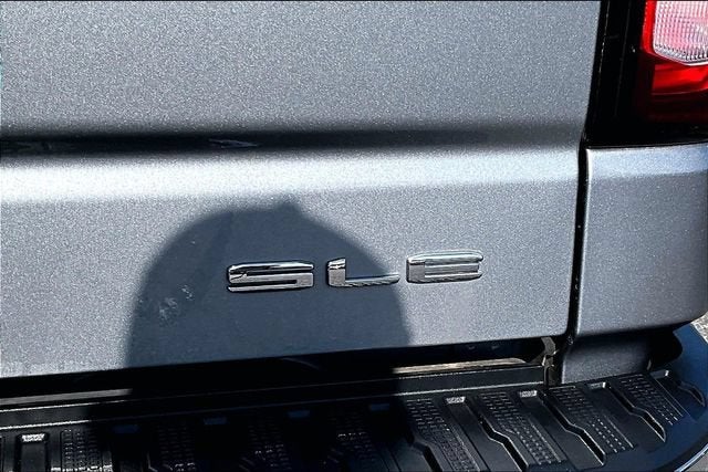 2024 GMC Sierra 1500 SLE