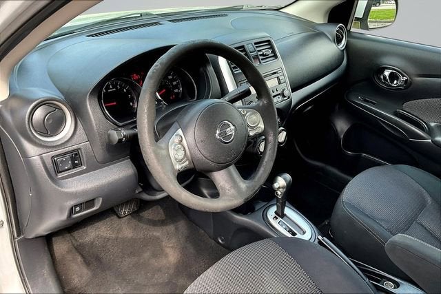 2014 Nissan Versa SV