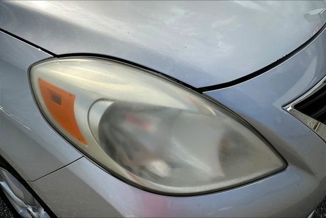 2014 Nissan Versa SV