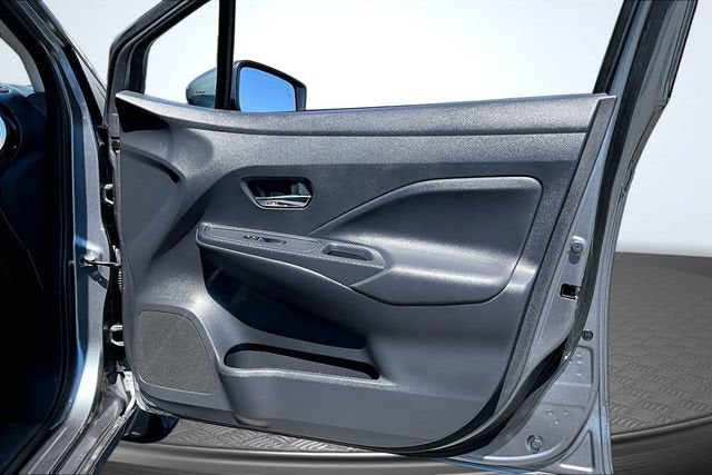 2024 Nissan Versa SV