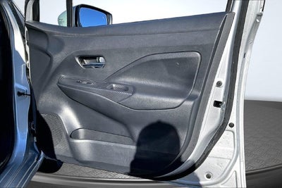 2024 Nissan Versa SV