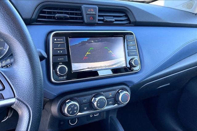 2023 Nissan Versa SV