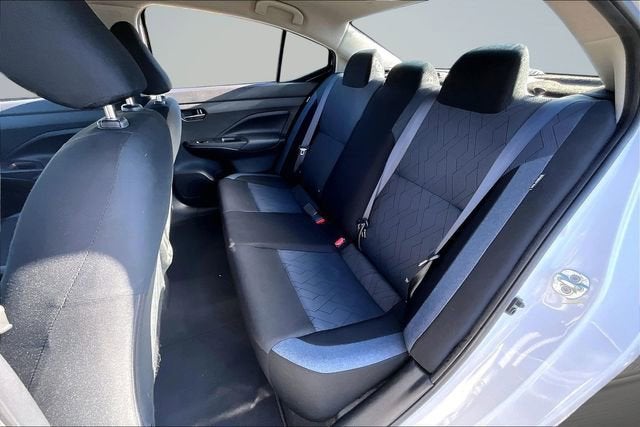 2023 Nissan Versa SV