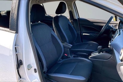 2023 Nissan Versa SV