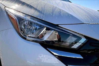2023 Nissan Versa SV