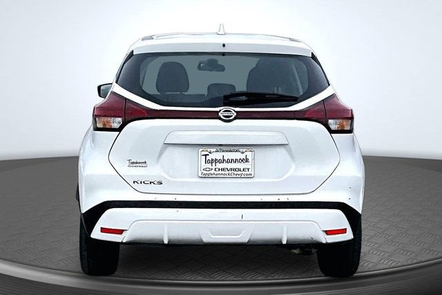 2021 Nissan Kicks S