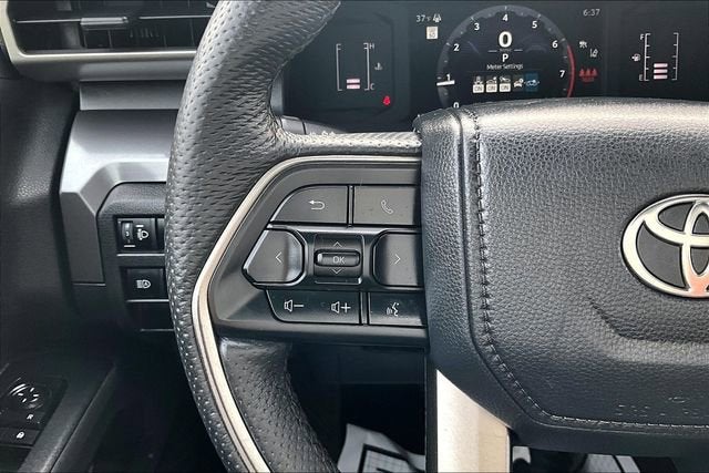 2024 Toyota Tacoma 4WD SR5