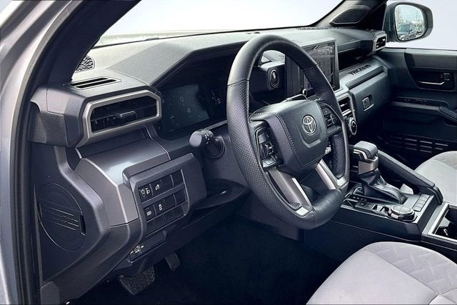 2024 Toyota Tacoma 4WD SR5