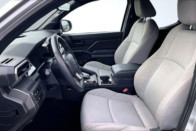 2024 Toyota Tacoma 4WD SR5