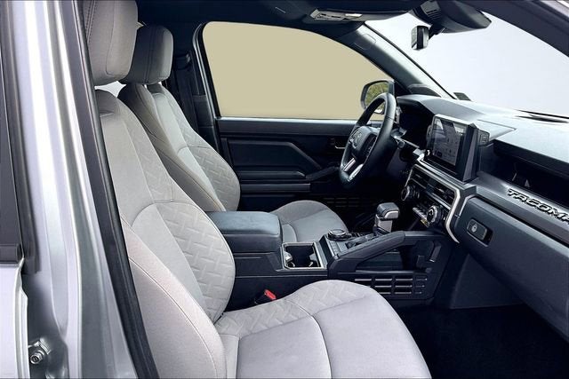 2024 Toyota Tacoma 4WD SR5