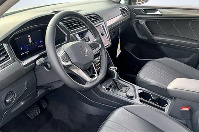 2023 Volkswagen Tiguan SE