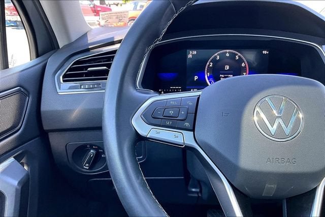 2023 Volkswagen Tiguan SE
