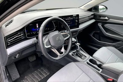 2025 Volkswagen Jetta SE