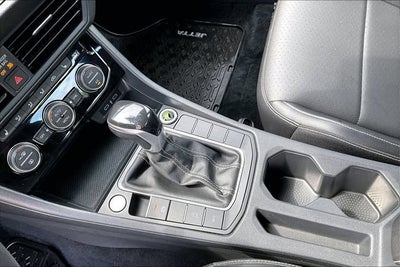 2022 Volkswagen Jetta SE