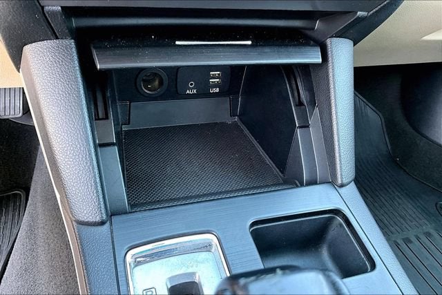 2015 Subaru Legacy 2.5i Limited