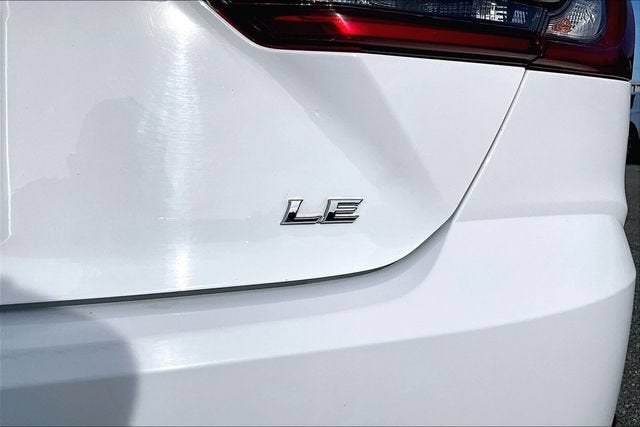 2025 Toyota Camry LE