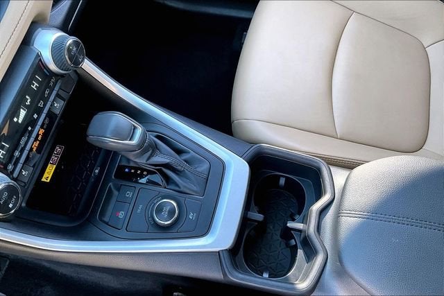 2023 Toyota RAV4 Hybrid XLE Premium