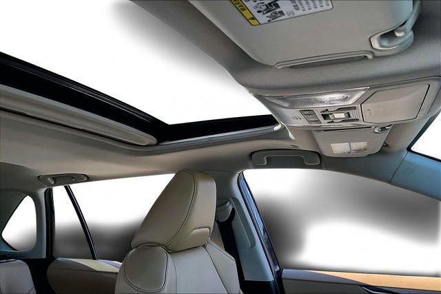 2023 Toyota RAV4 Hybrid XLE Premium