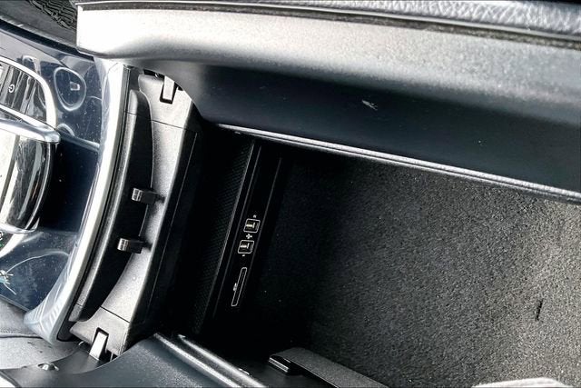 2016 Mercedes-Benz C-Class C 300 Luxury