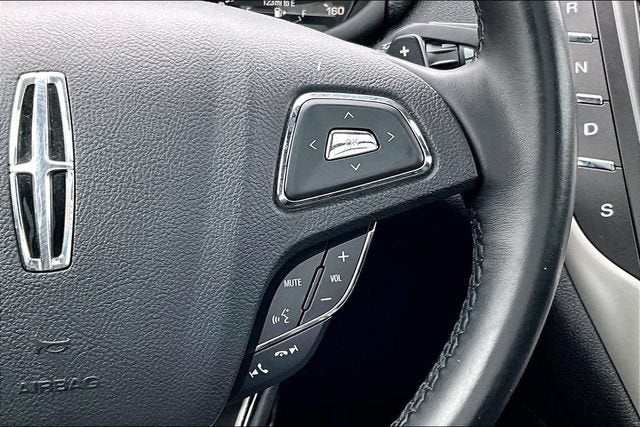 2015 Lincoln MKC Base