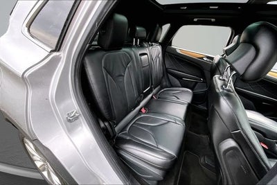 2015 Lincoln MKC Base