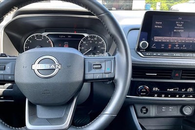2025 Nissan Rogue SV