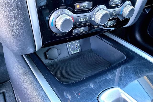 2020 Nissan Pathfinder S