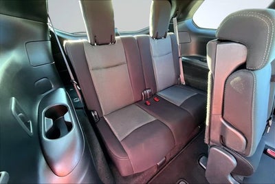 2020 Nissan Pathfinder S