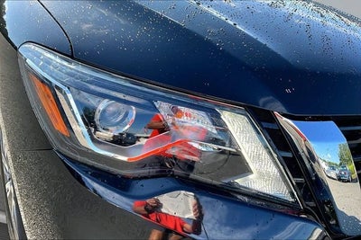 2020 Nissan Pathfinder S
